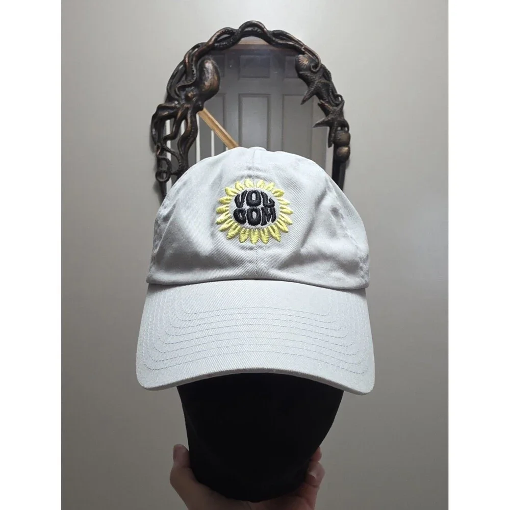 Volcom Stone Wonder Sunflower Dad Hat Light Gray Adjustable Strapback Cap OSFM
